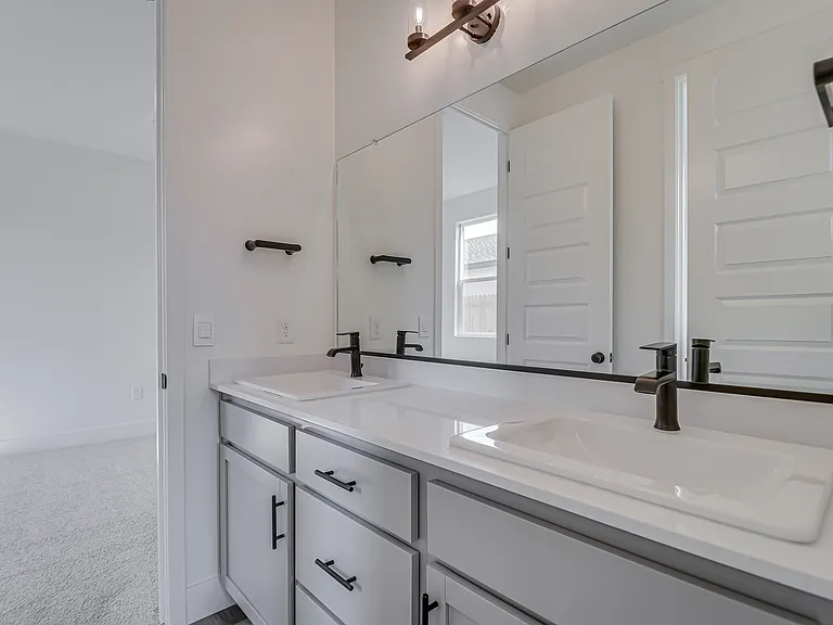 8208 Dreamside Ave — Photo 8