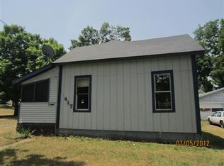 417 N West St, Angola, IN 46703