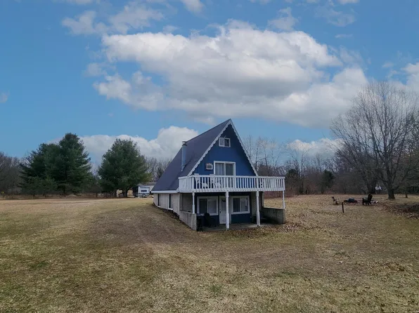 7388 Wood View Dr, Lake, MI 48632