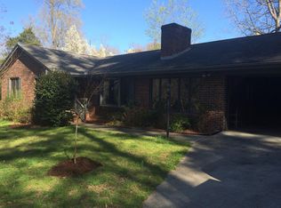 418 River Rd, Hillsborough, NC 27278