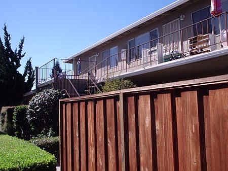 1st image of 5178 Westdale Dr APT 3