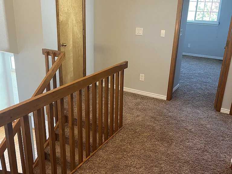 1435 Stoneham St — Photo 18