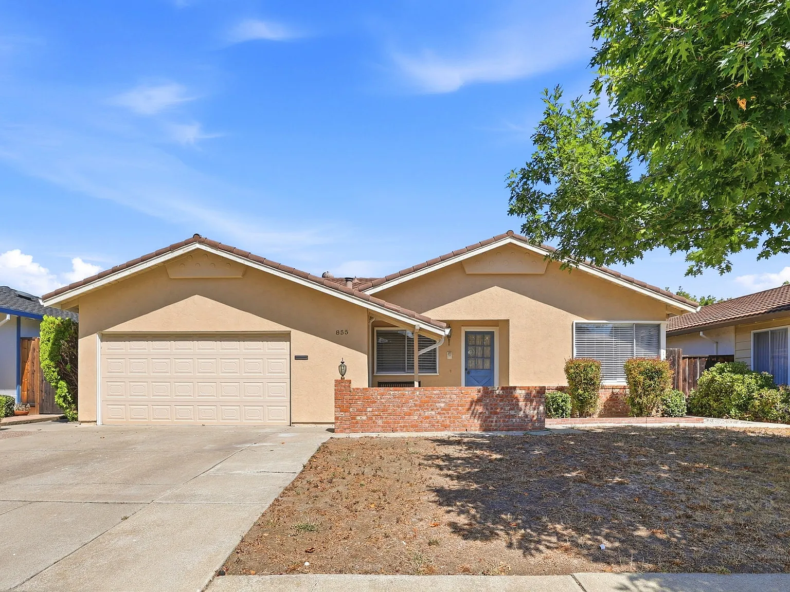 4 bed, 1831 sqft, $5,500 — Photo 1
