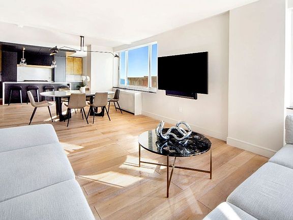 4th image of 250 S End Ave #Penthouse 2a