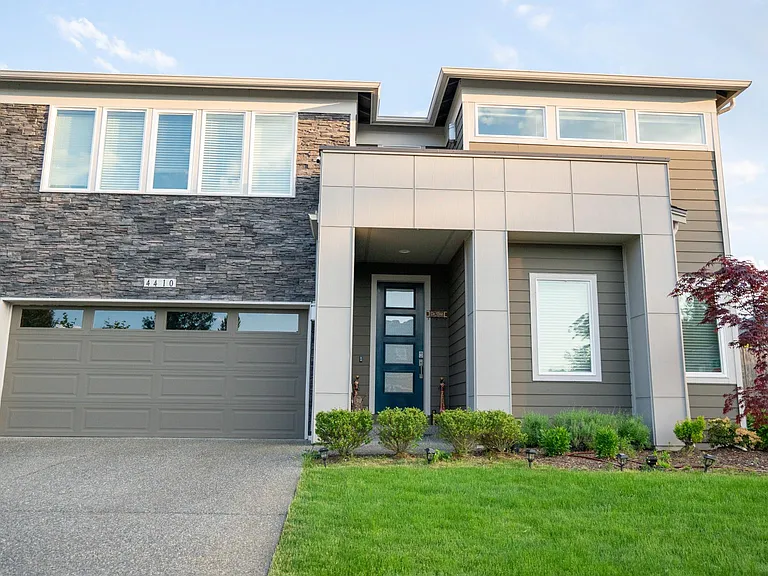 4410 141st SE — Photo 1