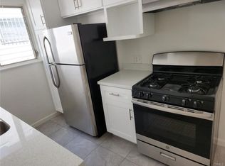 1735 N Winona Blvd #1735, Los Angeles, CA 90027