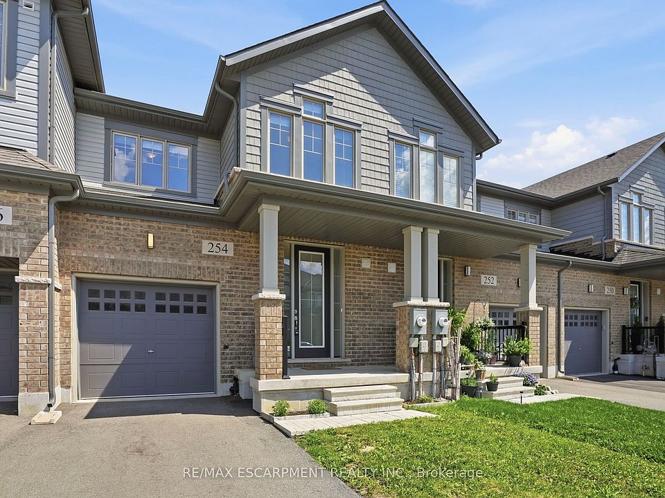 1st image of 254 Rosebury Way