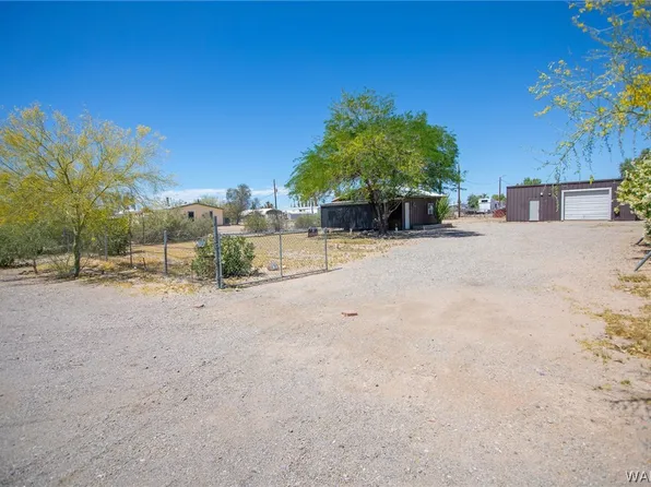 4965 E Sand Bar Dr, Topock, AZ 86436