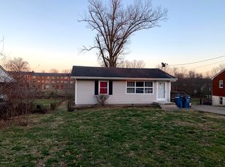 13025 Meadowlawn Dr, Louisville, KY 40272