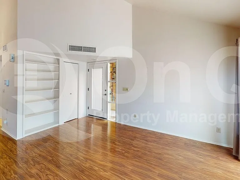 3857 N Paseo De Las Canchas — Photo 7