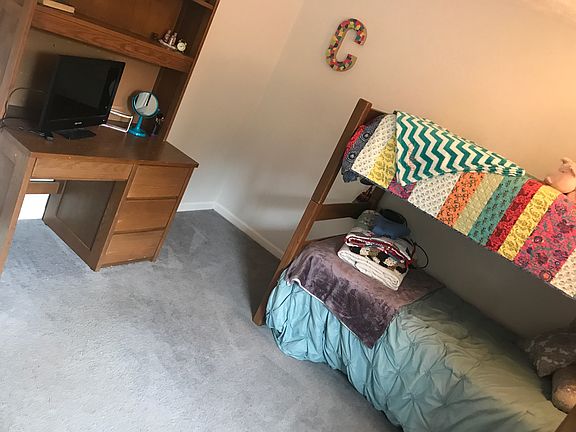 Main floor spare bedroom 