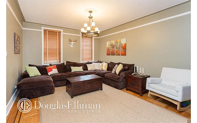 Sold by Douglas Elliman | media 25