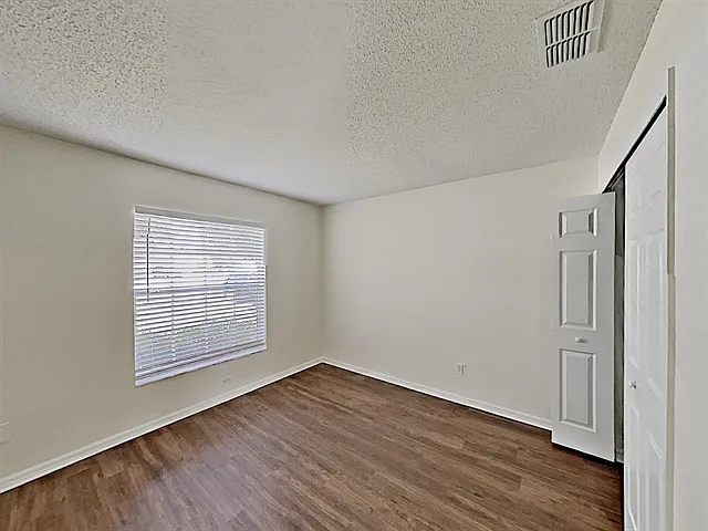 2033 Fish Eagle St — Photo 10