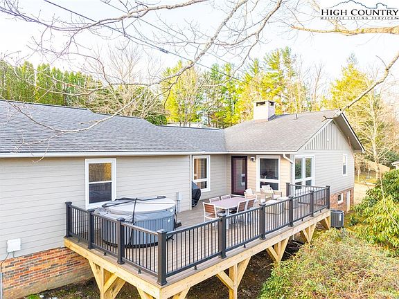 5th image of 197 Sierra Vista Road