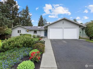 8726 NE 139th St, Kirkland, WA 98034
