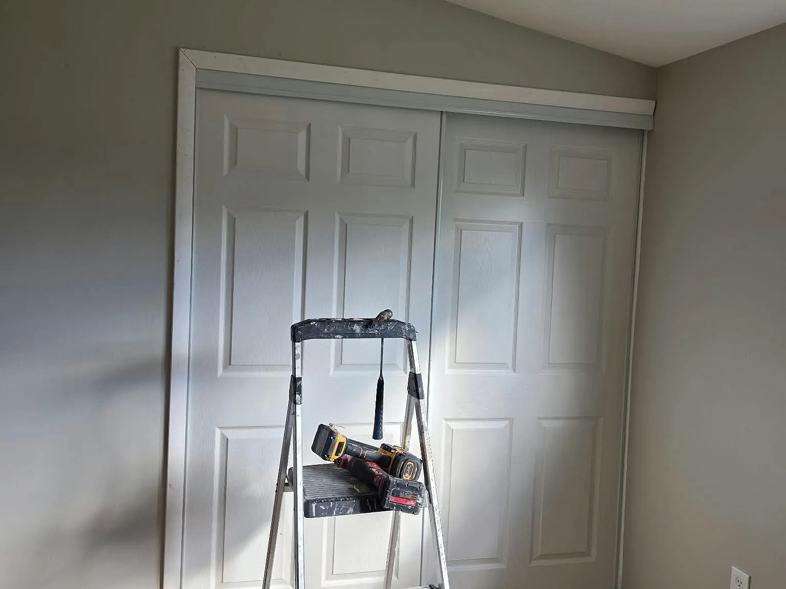 3 bed, 1.5 bath, 1600 sqft, $2,200 — Photo 4