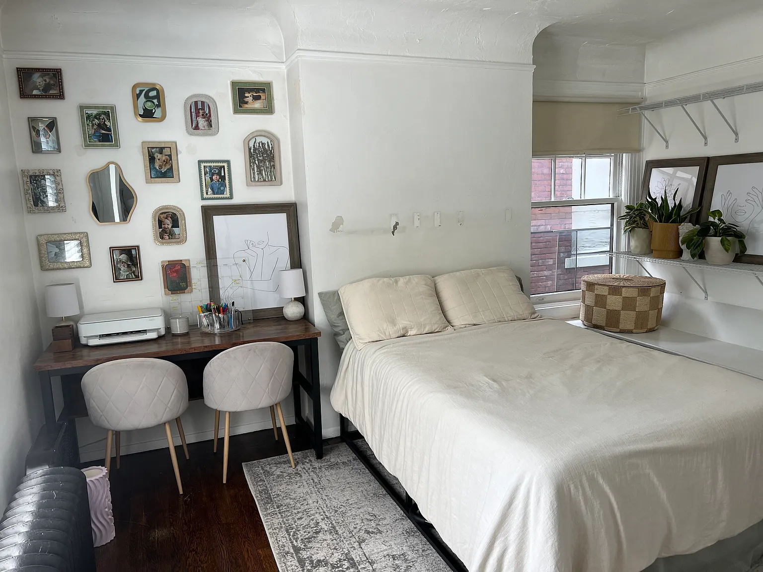 1 bed, $1,075 — Photo 1