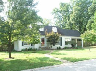 1202 Circle Dr, Harrison, AR 72601