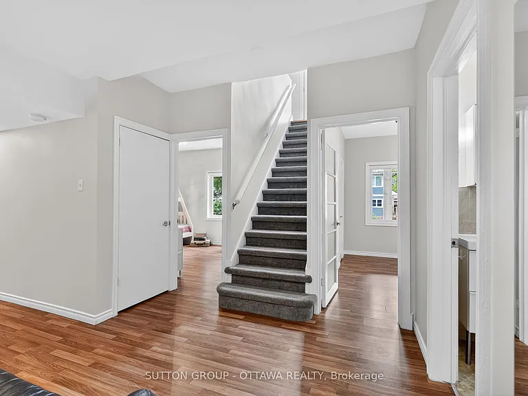 85 Riverdale Ave — Photo 22