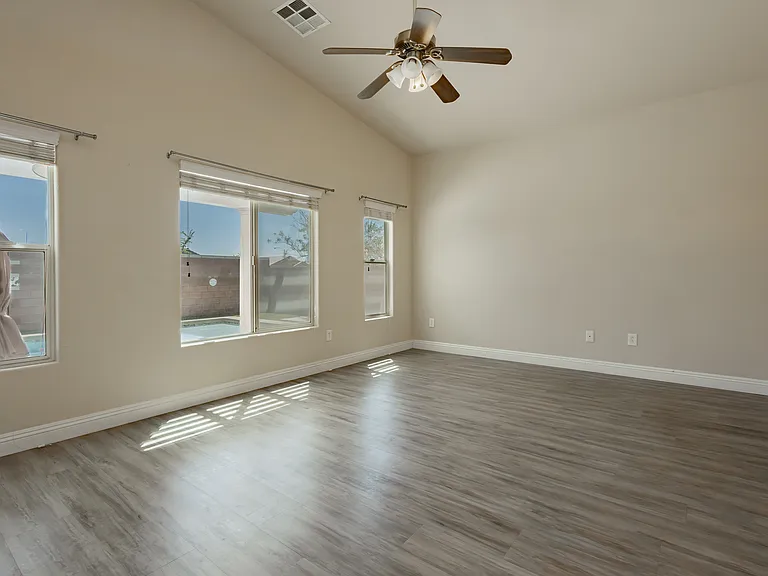 6704 Arctic Breeze St — Photo 13
