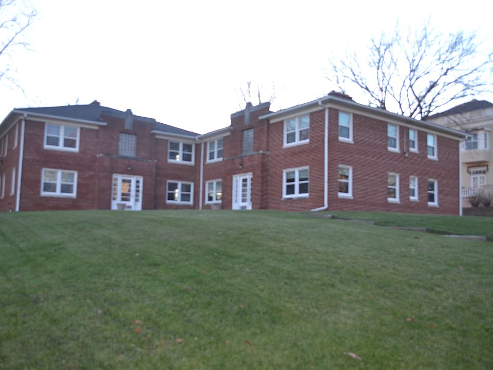 1st image of 3705 Jones St APT 3