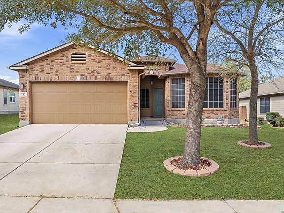 2nd image of 732 Hollow Ridge