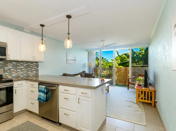 69-1647 Puako Beach Dr APT 105, Kamuela, HI 96743