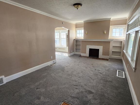 3rd image of 5575 Dalewood Ave