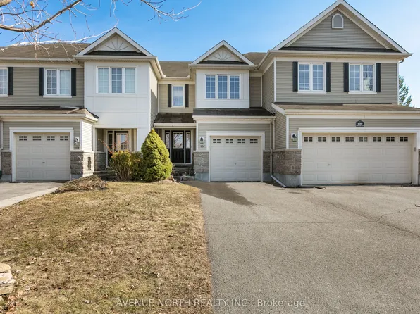 402 Ashbourne Cres, Ottawa, ON K2J 0H7