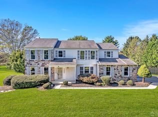 8 Madison Dr, Princeton Junction, NJ 08550