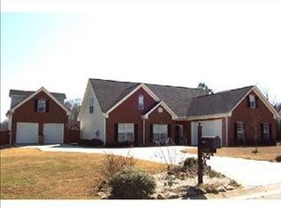 4911 Holland View Dr, Flowery Branch, GA 30542