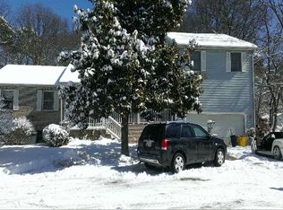 7981 Tick Neck Rd, Pasadena, MD 21122