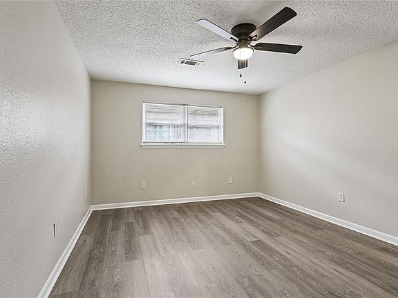 4th image of 7840-42 Shubert St