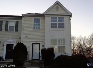 6910 Aquamarine Ct, Capitol Heights, MD