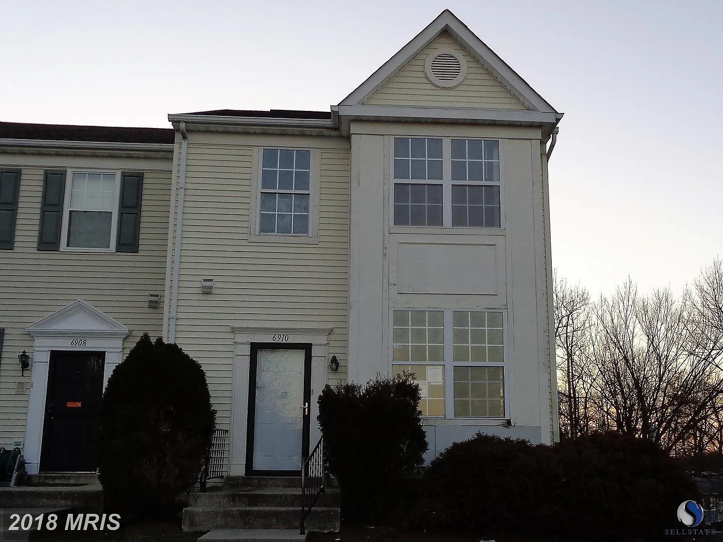 6910 Aquamarine Ct photo 1
