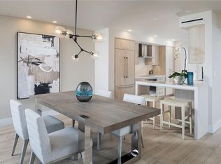 6710 Pelican Bay Blvd APT 433, Naples, FL 34108