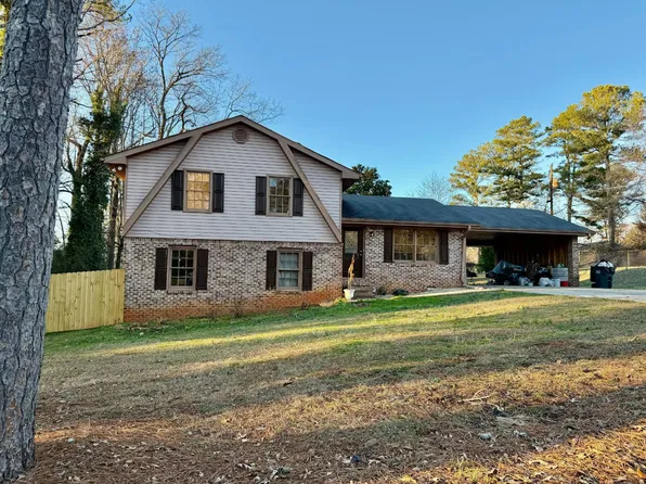 3384 Stanford Cir, Lawrenceville, GA 30044