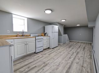 19 Claire Ave APT C, Woodbridge, NJ