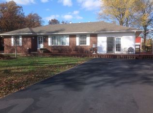 18838 Lawrence 2185, Aurora, MO 65605