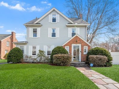 225 Gillette Ave, Springfield, MA, 01118