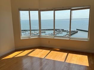 7505 River Rd APT 7F, Newport News, VA 23607