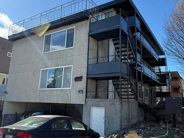 4411 Woodland Park Ave N #7 — Photo 5