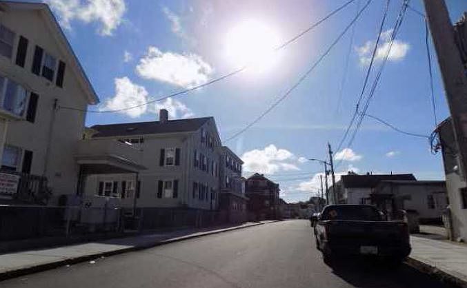 2nd image of 221 4th St
