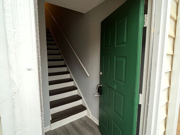 109 Carriage Pl APT 3