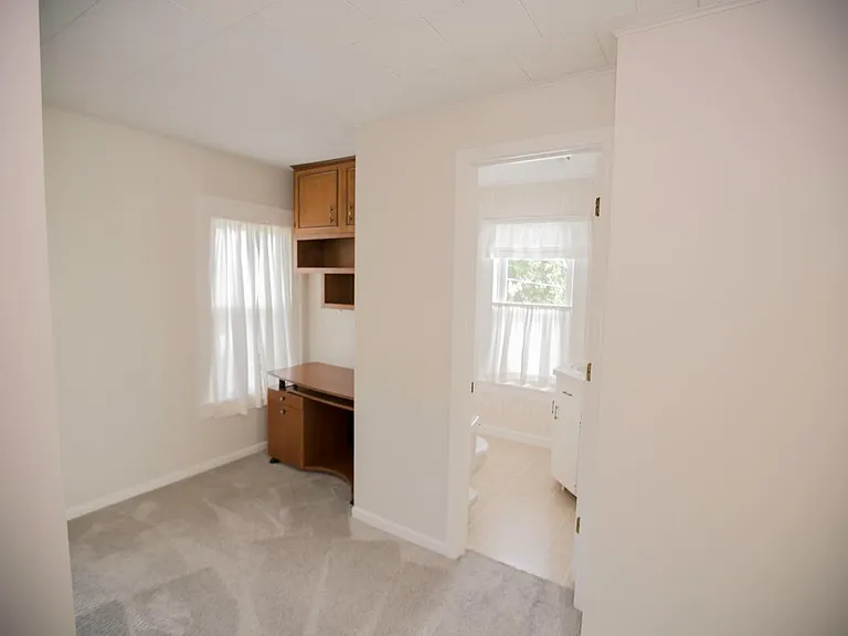17960 Oak Grove Rd — Photo 29