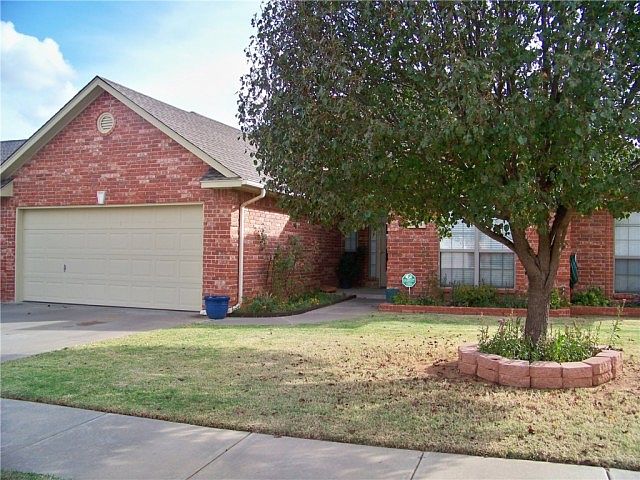 1st image of 604 SW 160th St