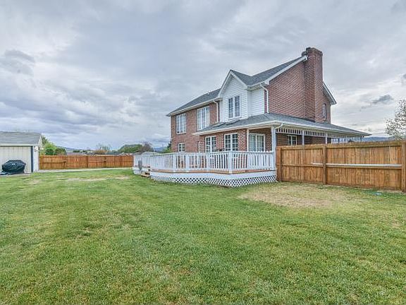 5th image of 108 Creola Ln