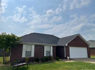 2333 Camden Cv W, Muscle Shoals, AL 35661
