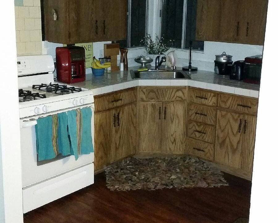 1st image of 3112-14 Hugo St