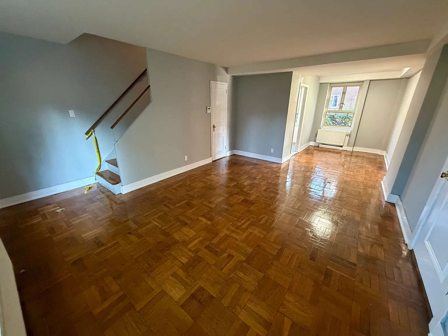 186th Ln, Fresh Meadows — Photo 4